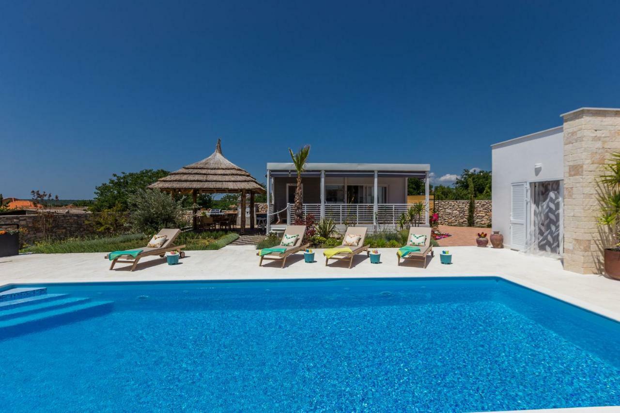 Vila Gallo Galovac  Экстерьер фото
