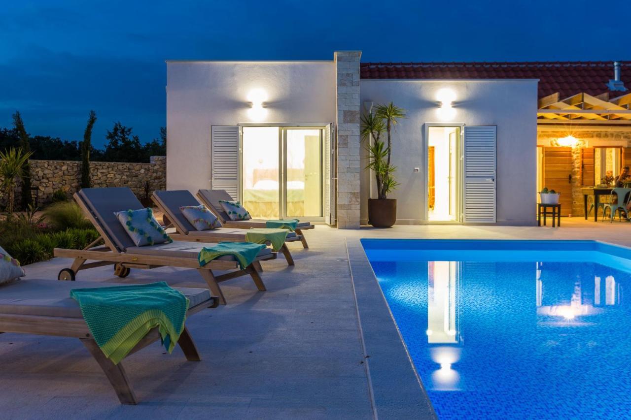 Vila Gallo Galovac  Экстерьер фото
